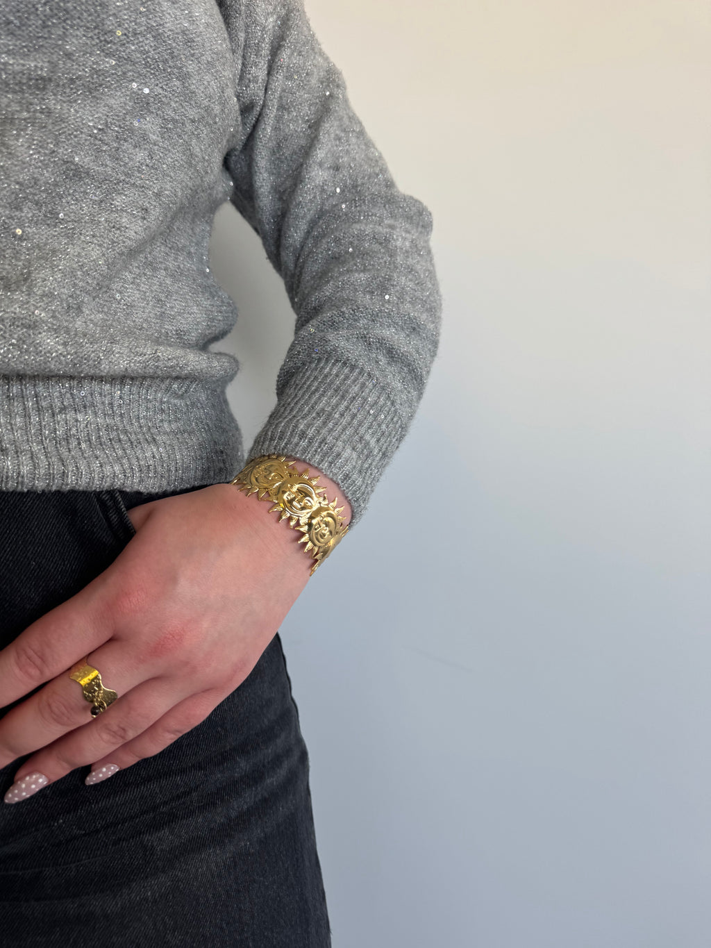 Pull gris pailletée