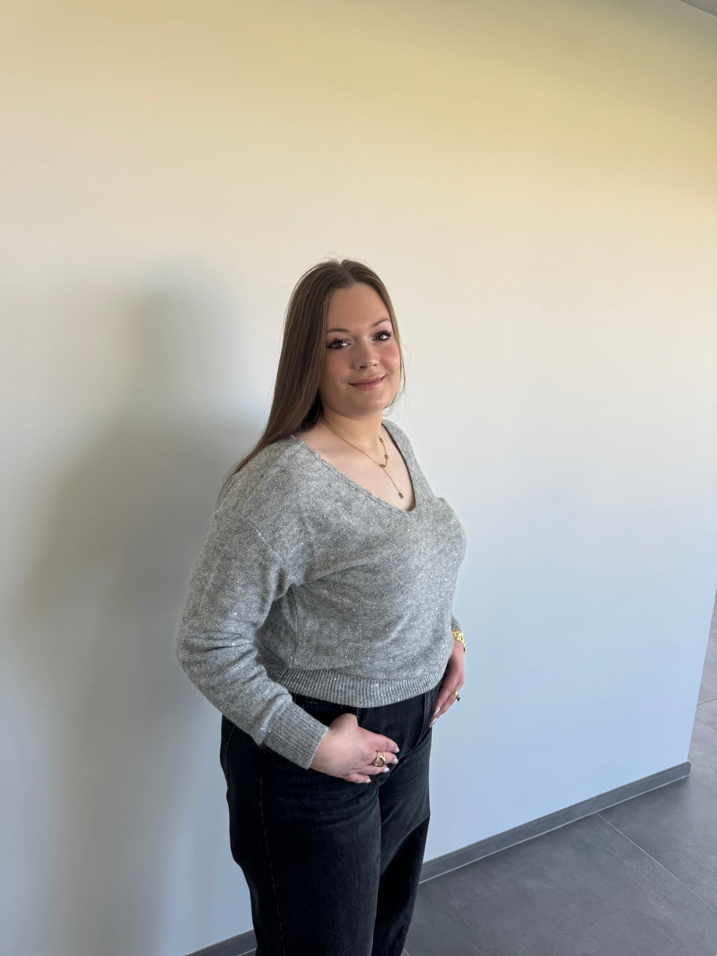 Pull gris pailletée