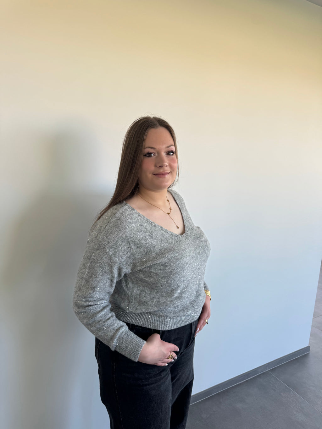 Pull gris pailletée