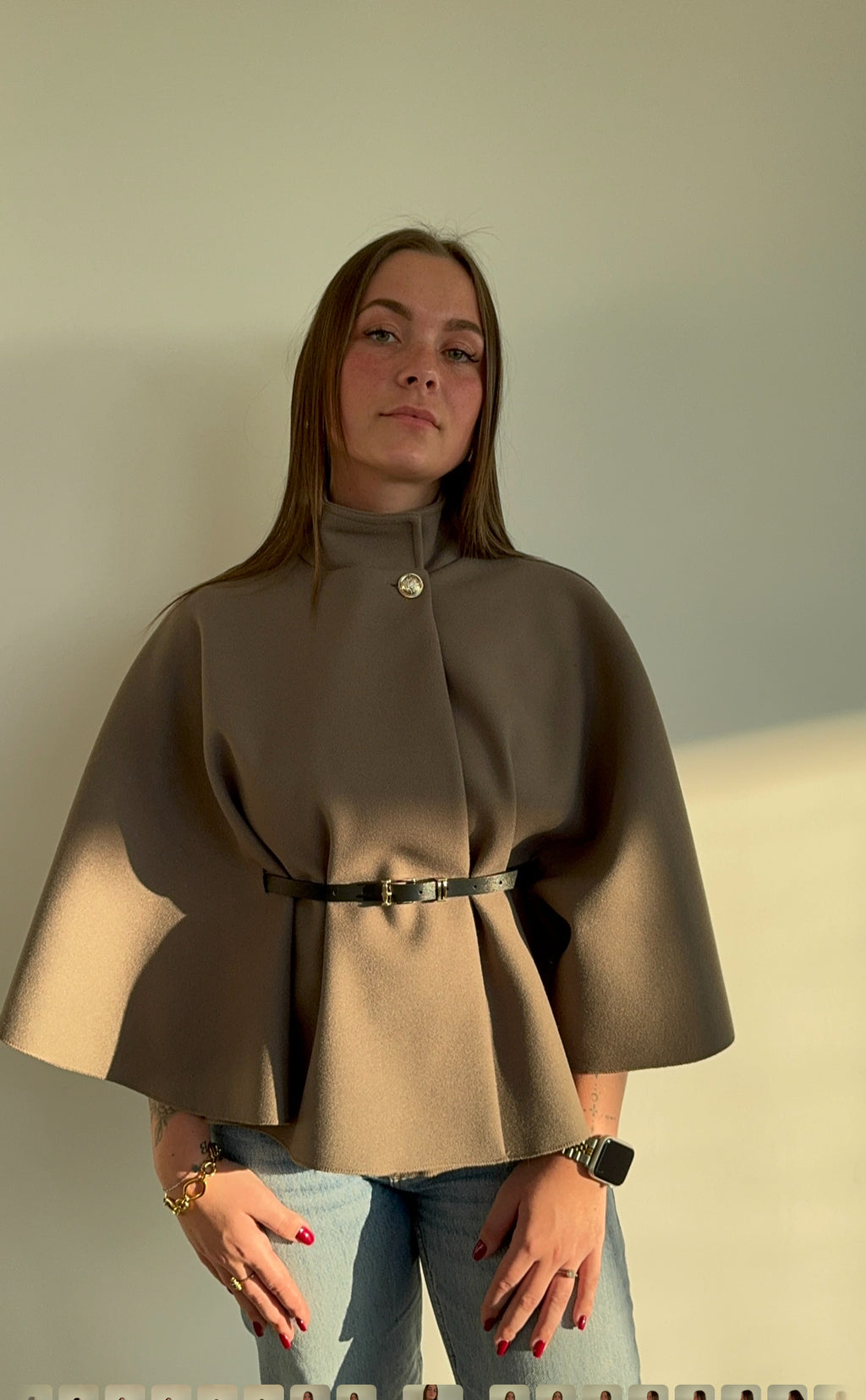 Cape ava