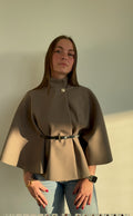 Cape ava